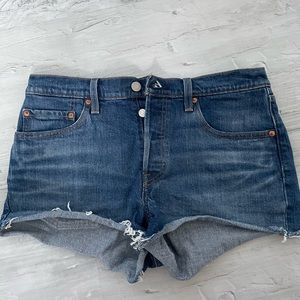 Levi Jean Shorts
